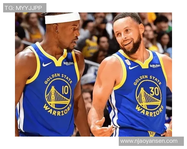 2017年雷霆与勇士精彩对决全场录像回顾与分析