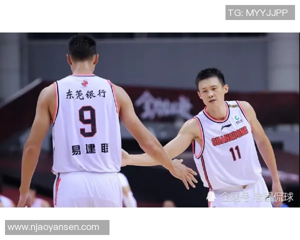 2019年CBA季前赛广东队对阵强敌的精彩对决回顾与分析